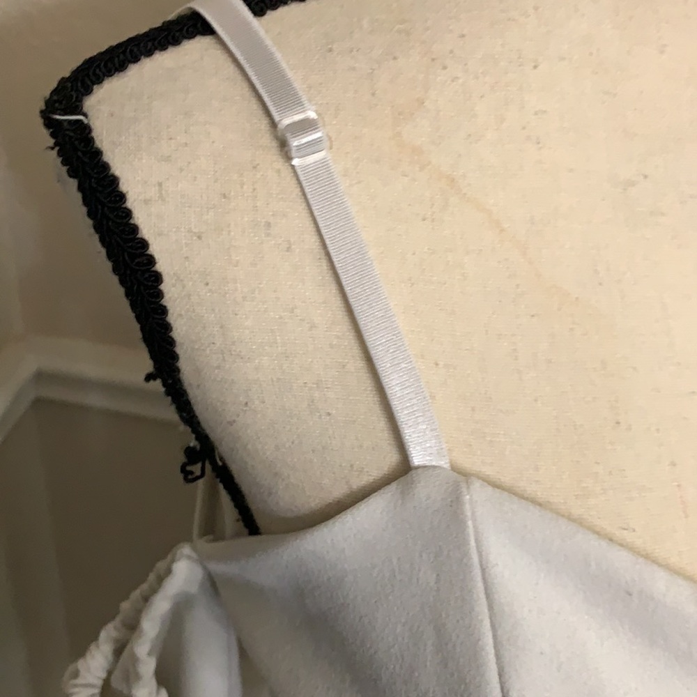 Boohoo white top - Picture 12 of 17